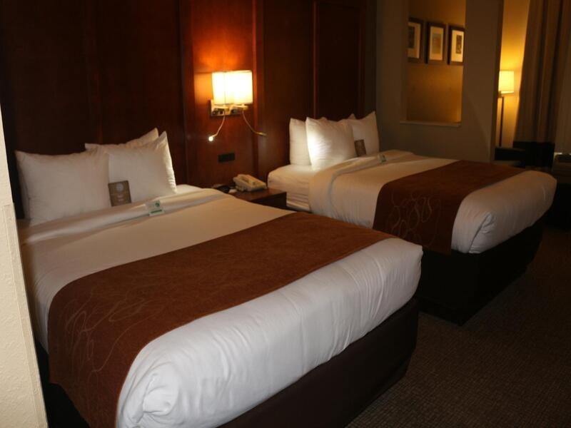 คอมฟอร์ต สวีท นิว บราวน์เฟล Hotel นิวบราวน์เฟลส์ ภายนอก รูปภาพ